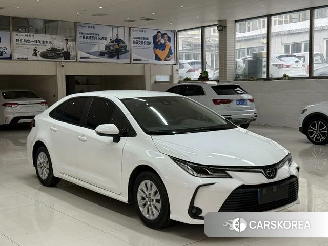 Toyota Corolla id 4207722 из Китая 9
