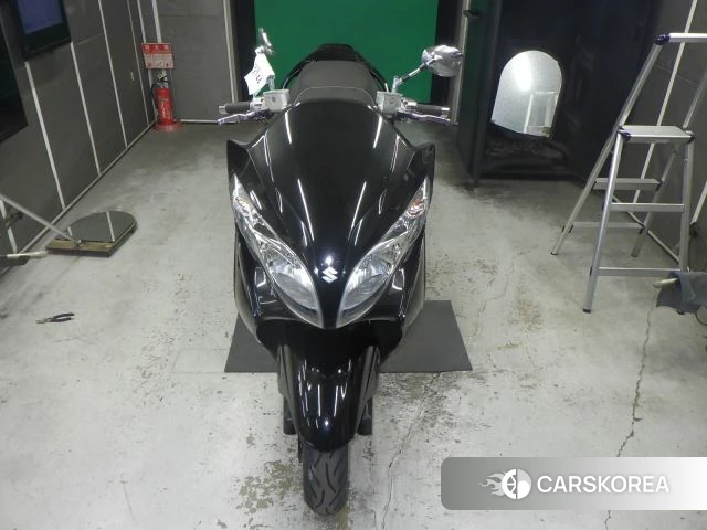 Suzuki SKYWAVE 250S id 3947165 из Японии 9