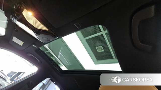 BMW 5 Series (G30) id 4202142 из Кореи 9