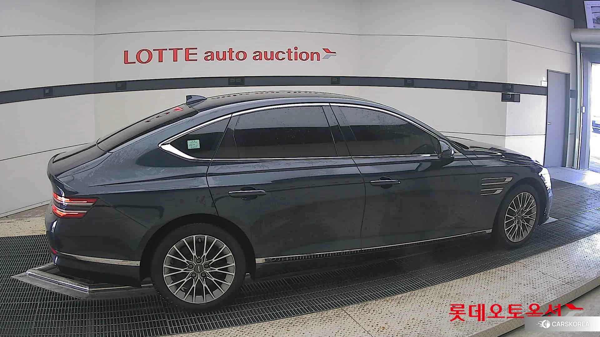 Hyundai G80 id 4902568 из Кореи 9
