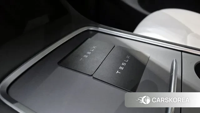 Tesla Model Y id 3751443 из Кореи 9