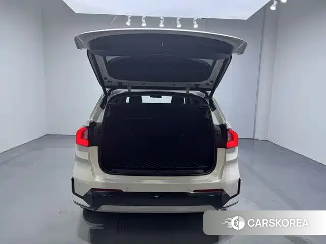 BMW iX1 id 4629059 из Китая 9