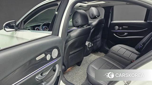 Mercedes-Benz E-Class W213 id 3956001 из Кореи 9