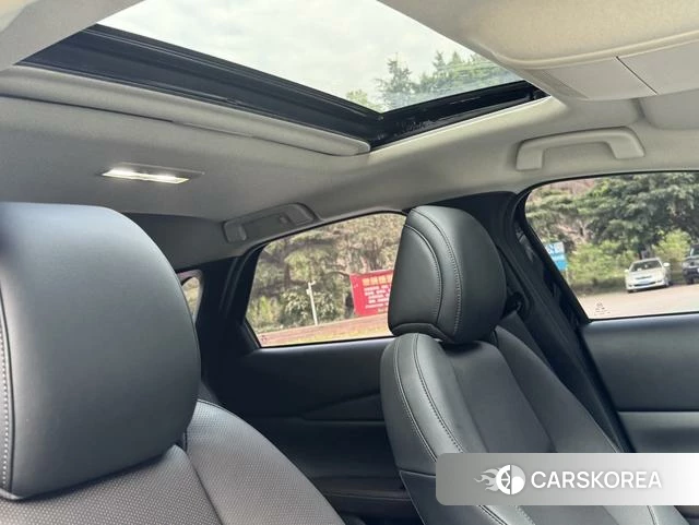 Mazda CX-30 id 4262448 из Китая 9