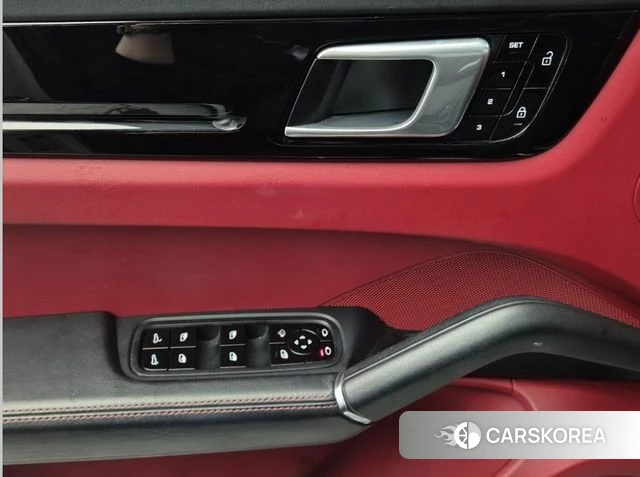 Porsche Cayenne (PO536) id 4195815 из Кореи 9