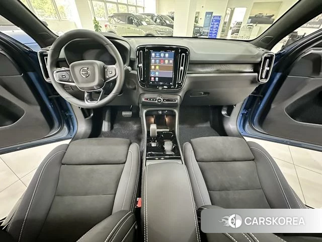 Volvo C40 EV id 3919314 из Китая 9