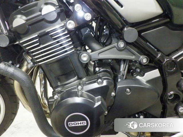 Проданный Kawasaki Z900RS 2023 из Японии, фото 2