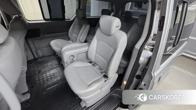 Hyundai The New Grand Starex id 3349951 из Кореи 9