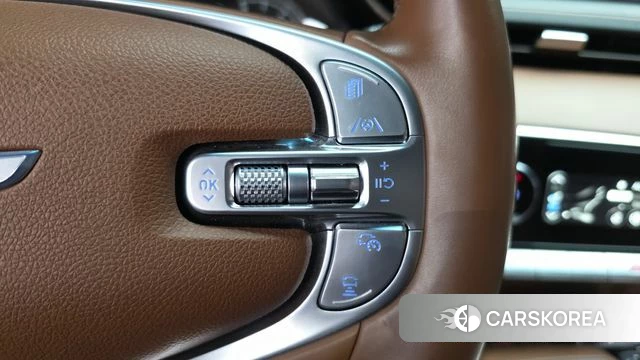 Genesis GV70 id 3865945 из Кореи 9