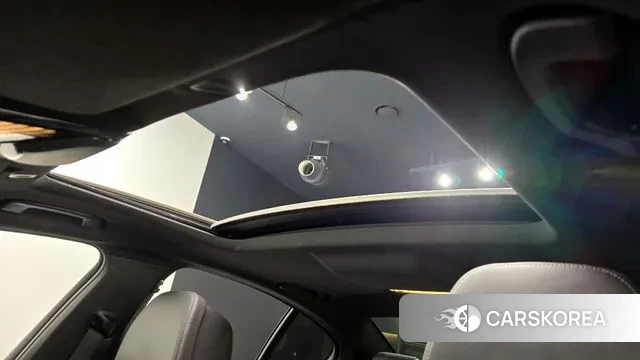 BMW 5 Series (G30) id 3412115 из Кореи 9