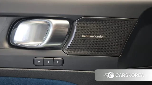 Volvo XC40 Richards id 3739318 из Кореи 9