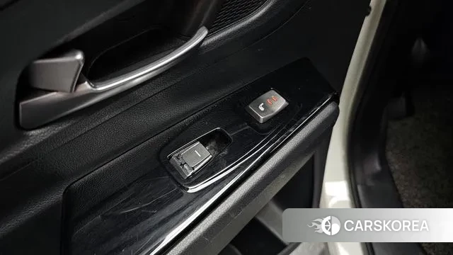 Ssangyong Beautiful Korando id 3182734 из Кореи 9