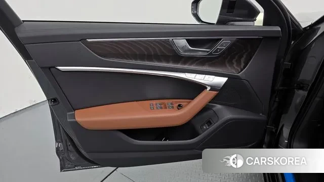 Audi A6 (C8) id 3093294 из Кореи 9