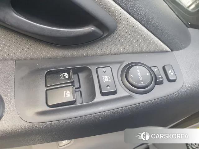 Hyundai The New Grand Starex id 3003997 из Кореи 9