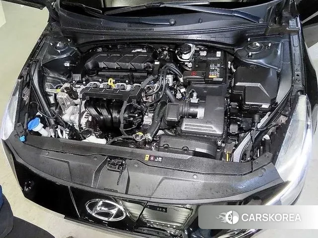 Hyundai Avante (CN7) id 3360812 из Кореи 9