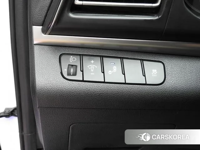 Hyundai The New Avante AD id 3000017 из Кореи 9