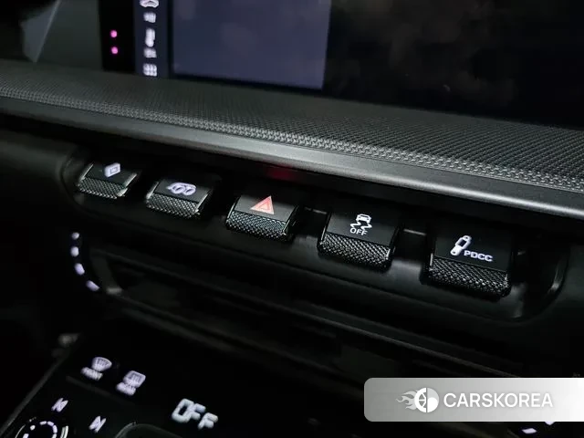 Porsche 911(992) id 3753078 из Кореи 9