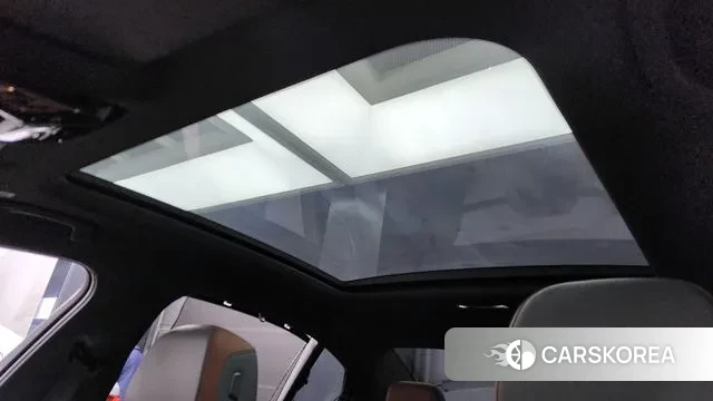 BMW 5 Series (G60) id 3487051 из Кореи 9