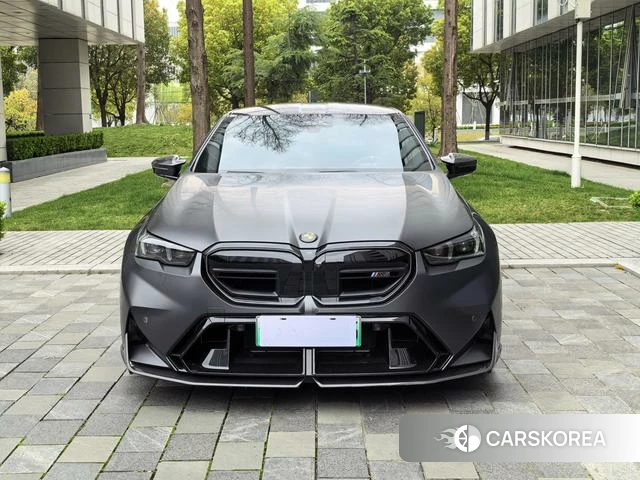 BMW M5 PHEV id 4301122 из Китая 9