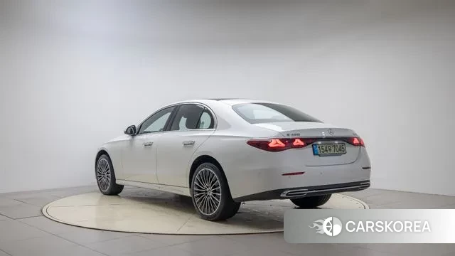 Mercedes-Benz E-Class W214 id 2988708 из Кореи 9