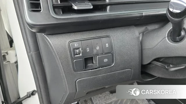 Hyundai Staria id 3437392 из Кореи 9