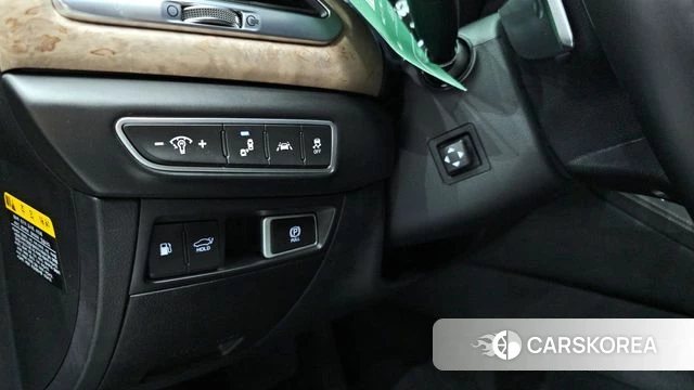 Genesis G90 id 4310110 из Кореи 9