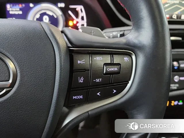 Lexus ES300h 7th generation id 3503078 из Кореи 9