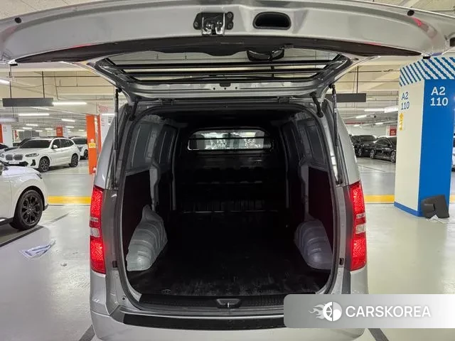 Hyundai The New Grand Starex id 3018096 из Кореи 9