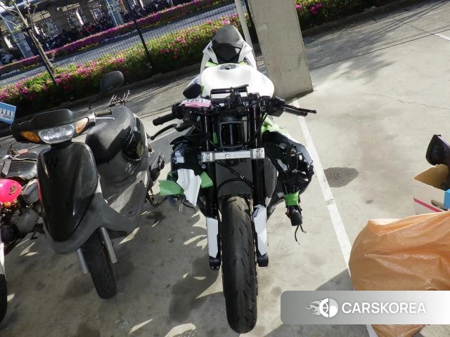 Kawasaki ZX-6R NINJA ABS id 4206209 из Японии 9