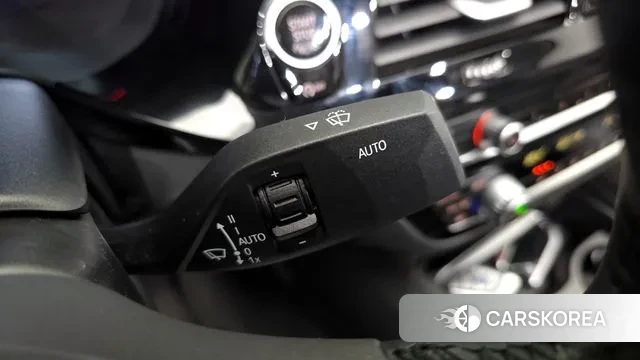 BMW 5 Series (G30) id 2976819 из Кореи 9