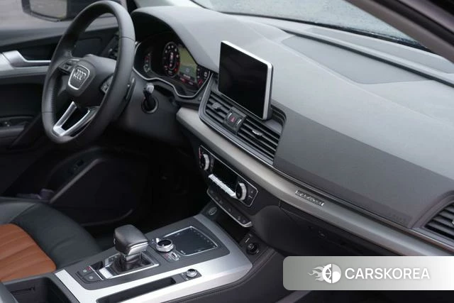 Audi Q5L id 4261441 из Китая 9