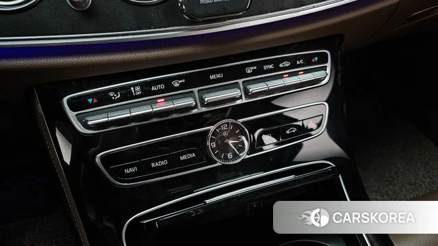 Mercedes-Benz E-Class W213 id 4424732 из Кореи 9