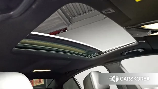 BMW 5 Series (G30) id 3498717 из Кореи 9