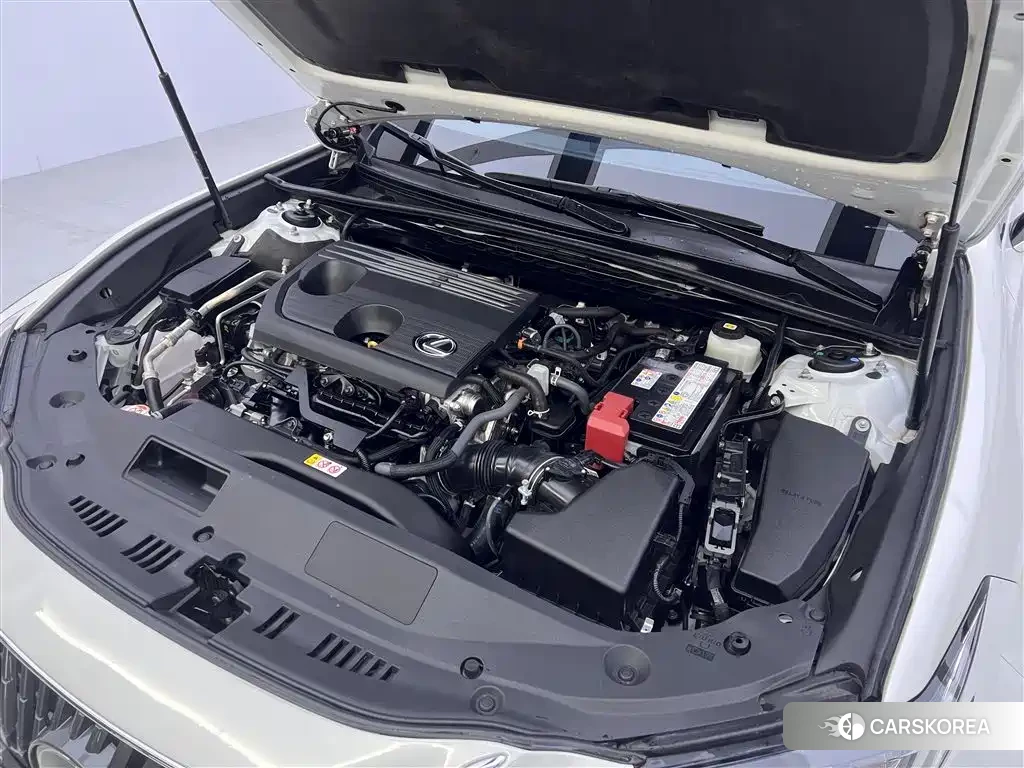 Lexus ES id 4589090 из Китая 9