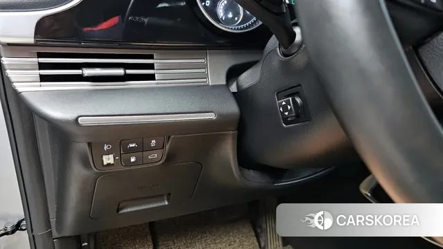 Hyundai The New Grandeur IG id 3059370 из Кореи 9