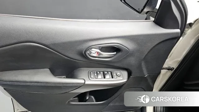 Jeep Cherokee (KL) id 2995554 из Кореи 9