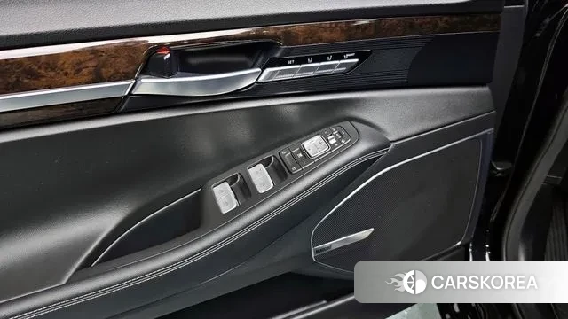 Genesis G90 id 3301558 из Кореи 9