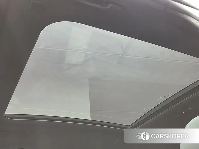 BMW 5 Series (G60) id 3570569 из Кореи 9