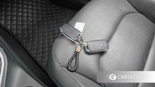 Kia Di Ol Nu Niro id 4433902 из Кореи 9