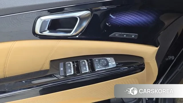 Kia Carnival 4th generation id 3322600 из Кореи 9