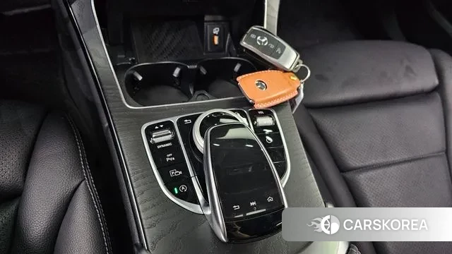 Mercedes-Benz C-Class W205 id 3175573 из Кореи 9