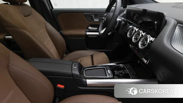 Mercedes-Benz GLA - Class H247 id 3810901 из Кореи 9