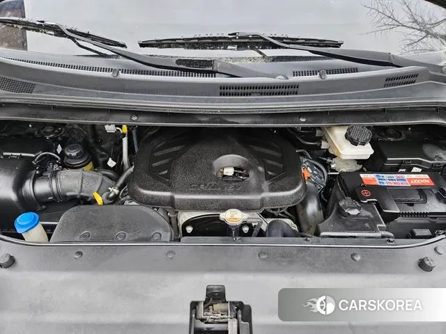 Hyundai The New Grand Starex id 3646848 из Кореи 9