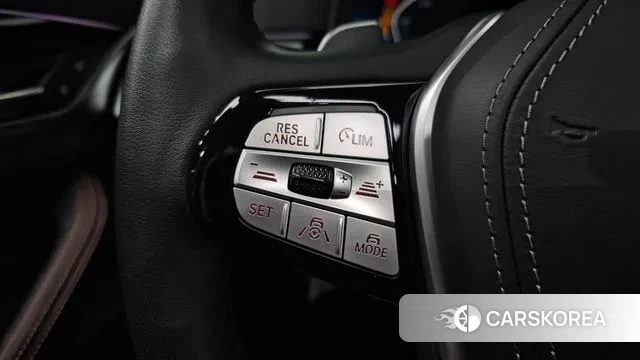 BMW 5 Series (G30) id 2960307 из Кореи 9