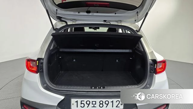 Kia Stonic id 4895103 из Кореи 9