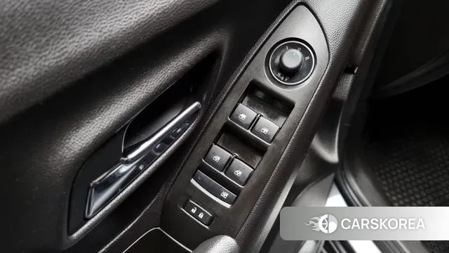 Chevrolet (GM Daewoo) The New Trax id 3313625 из Кореи 9