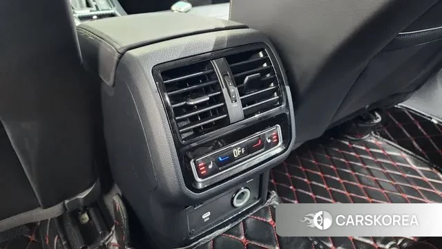 Volkswagen Passat GT (B8) id 3354748 из Кореи 9