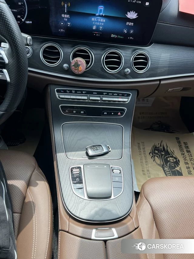 Mercedes-Benz E-class id 4209109 из Китая 9