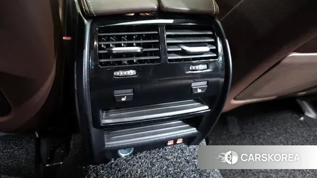 BMW 5 Series (G30) id 3316880 из Кореи 9