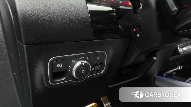 Mercedes-Benz GLA - Class H247 id 3850682 из Кореи 9